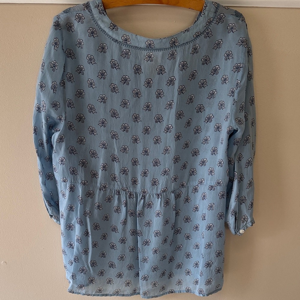 J, Jill Light Blue Embroidered V-Neck Women’s 3/4 Sleeve Top - Picture 8 of 9